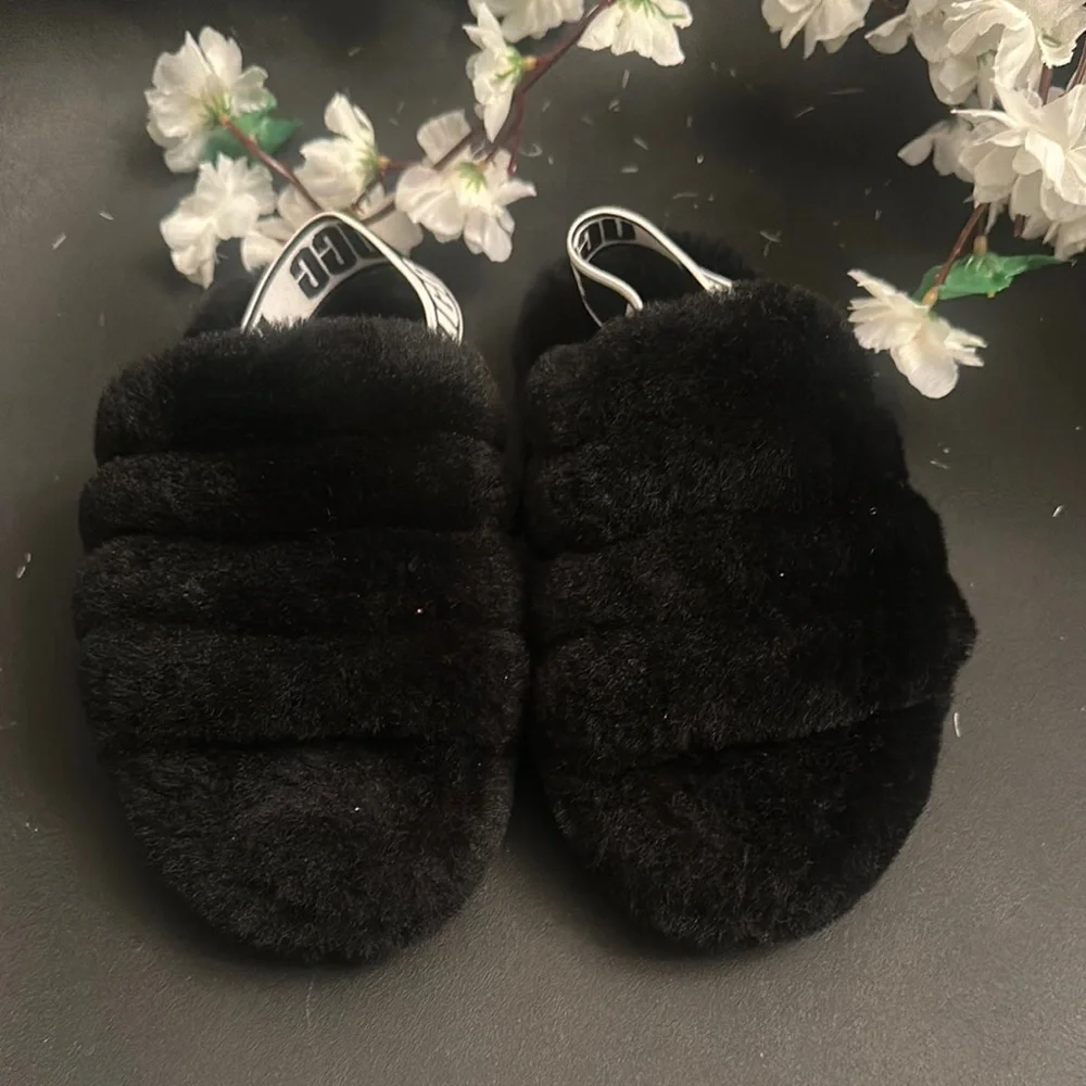 UGG Black Plush kids Slippers Cozy Indoor Footwear